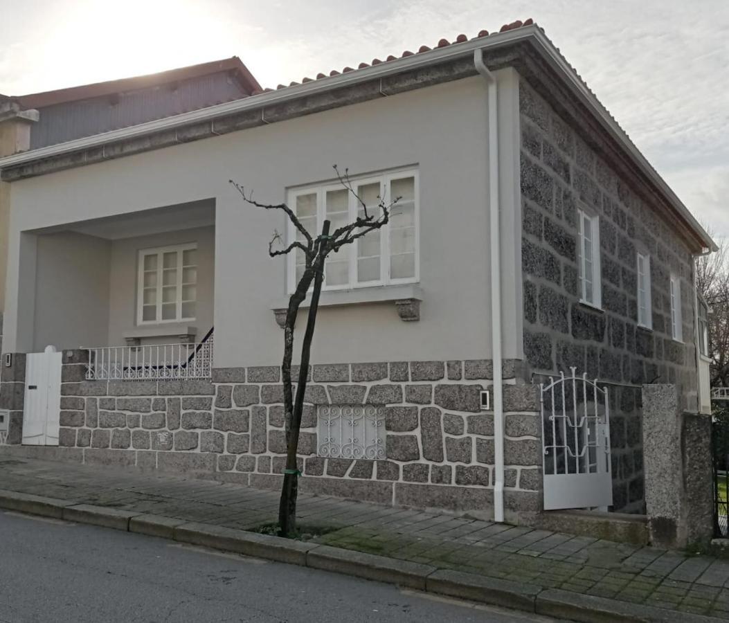 4-As Moradias Centro Villa Guimaraes Luaran gambar